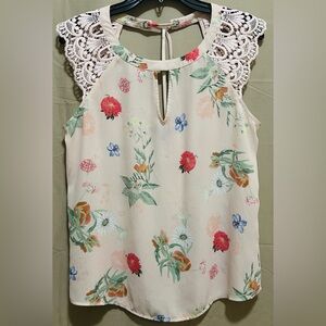 Express EUC women’s pale pink cap-sleeve floral print blouse size L